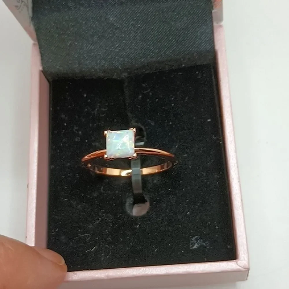 Rose gold solitaire opal ring size 8